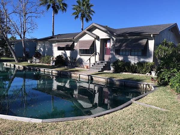 1st image of 2 Laguna Ln