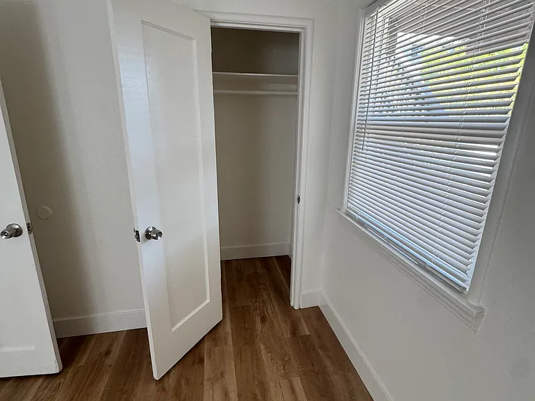 2027 Washington Ave #2027 — Photo 7