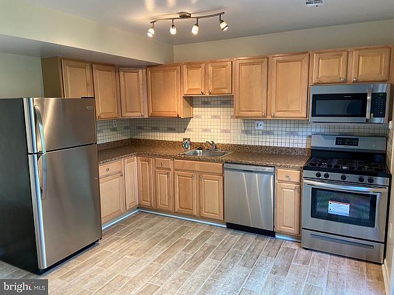 3rd image of 8339 Norwood Dr