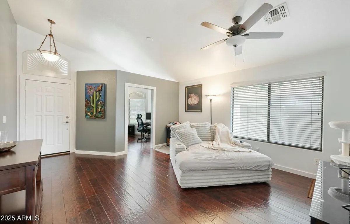 Building Photo - 6123 S Crystal Way