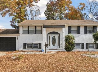 917 Grenville Dr, Turnersville, NJ 08012