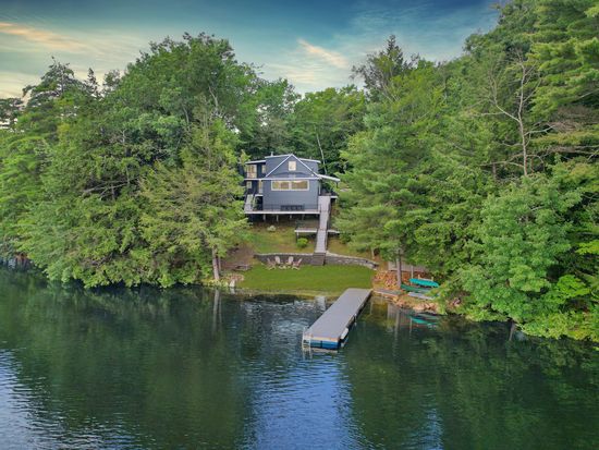 151 Grant Road, Monmouth, ME 04259