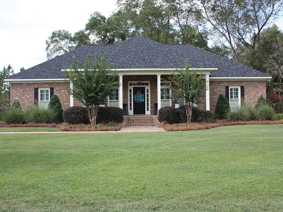 1st image of 145 Belmont Dr