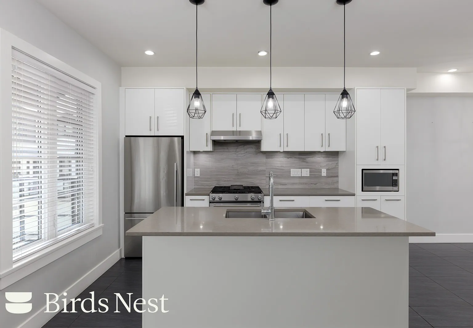 3 bed, 1772 sqft, $3,500 — Photo 1