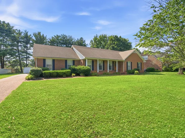3015 Hartford Dr, Murfreesboro, TN 37129