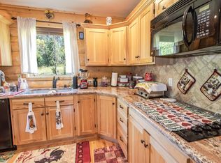 1 Hodgson Spur Rd, Kettle Falls, WA 99141