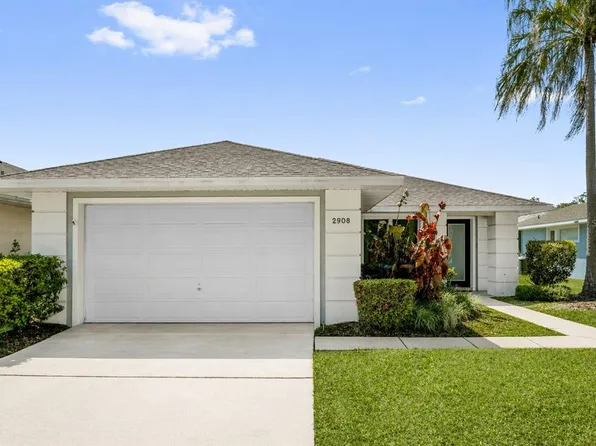 2908 Sunset Lakes Blvd, Kissimmee, FL 34747