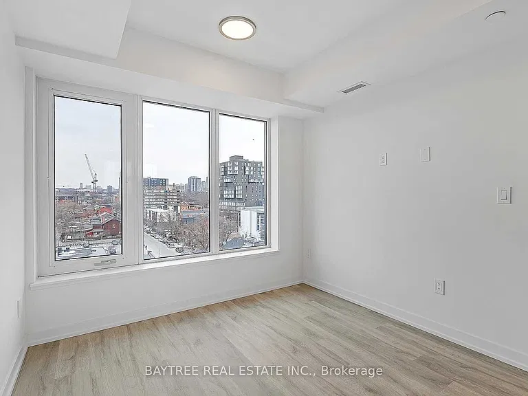 2 Augusta Ave #908 — Photo 11