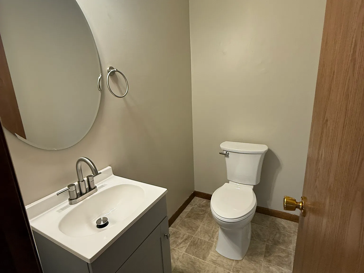 2 bed, 1.5 bath, 1000 sqft, $1,150 — Photo 4