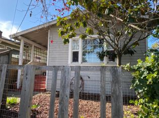 5879 Marshall St, Oakland, CA 94608
