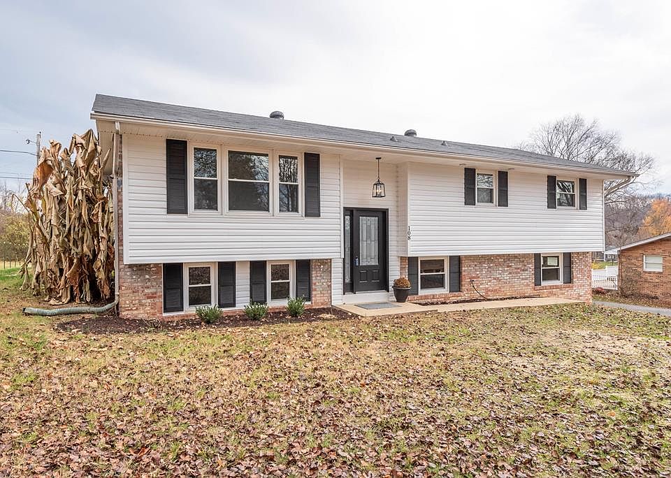 1st image of 108 Lemay Dr