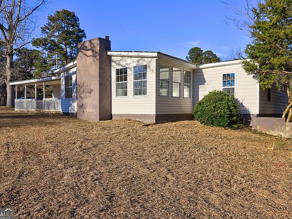 2nd image of 201 Dundee Lake Rd