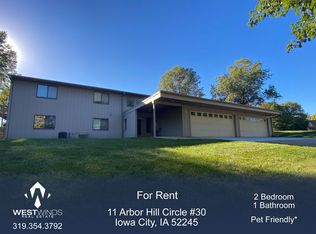 11 Arborhill Circle, Iowa City, IA 52245