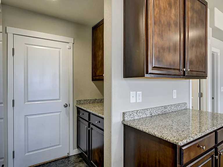 10122 Bracknell Pl — Photo 11