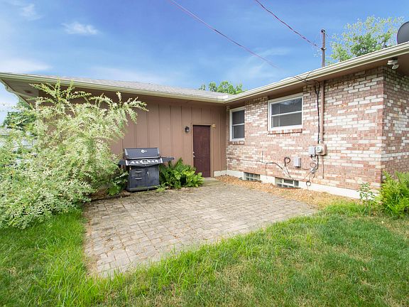 3rd image of 1684 Coronet Dr