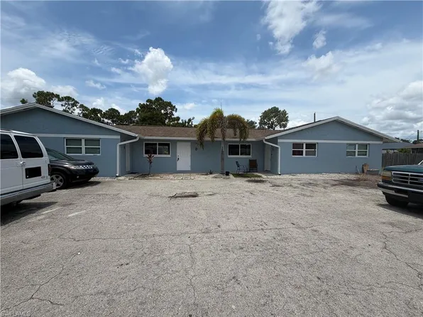 2601 47th Ter SW #B, Naples, FL 34116