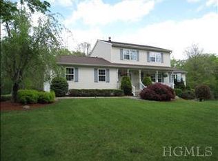 18 Kim Marie Pl, Newburgh, NY 12550