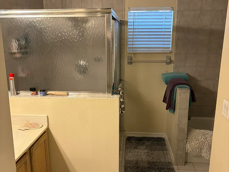 1825 SW Import Dr — Photo 25
