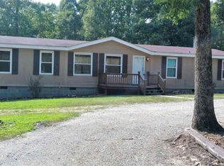 589 Potts Chapel Rd, Jackson, TN 38305