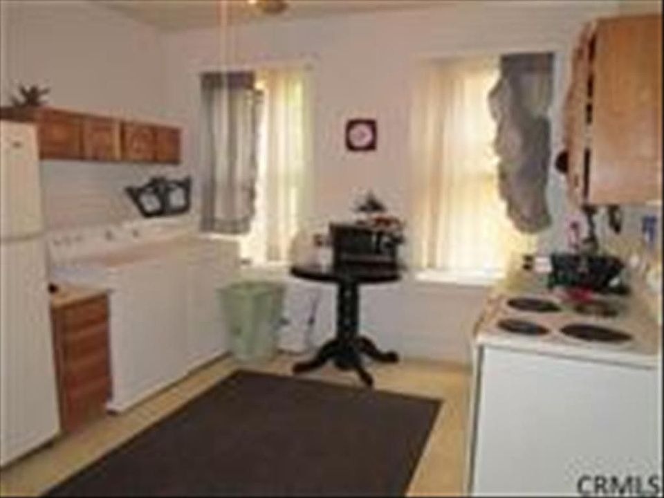 2nd image of 2007 Campbell Ave