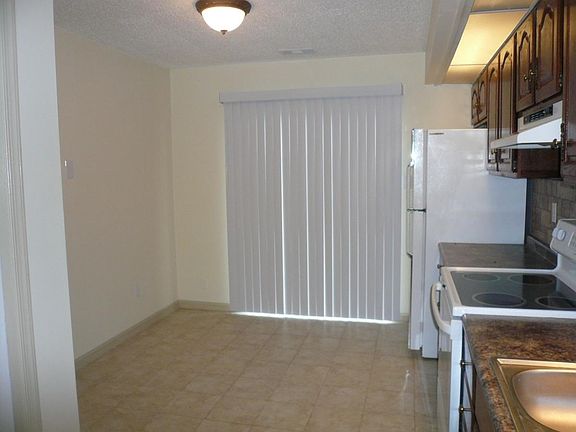 Breakfast area Kitchen