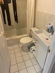 Rented by R New York