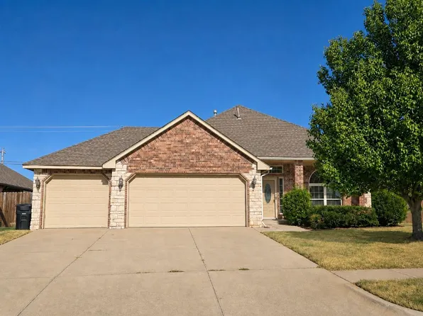 1808 Dorothy Dr, Moore, OK 73170