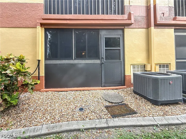6136 Whiskey Creek Dr #506 — Photo 31