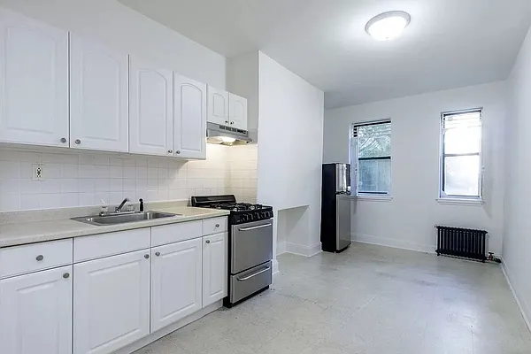 Rented by Compass | media 14