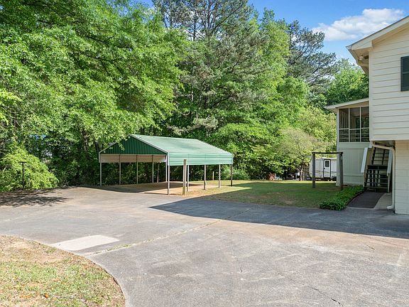 5th image of 106 Robinhood Dr