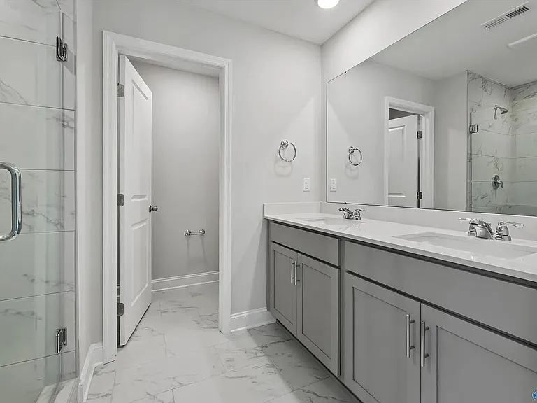 1755 Stampede Cir SE — Photo 1