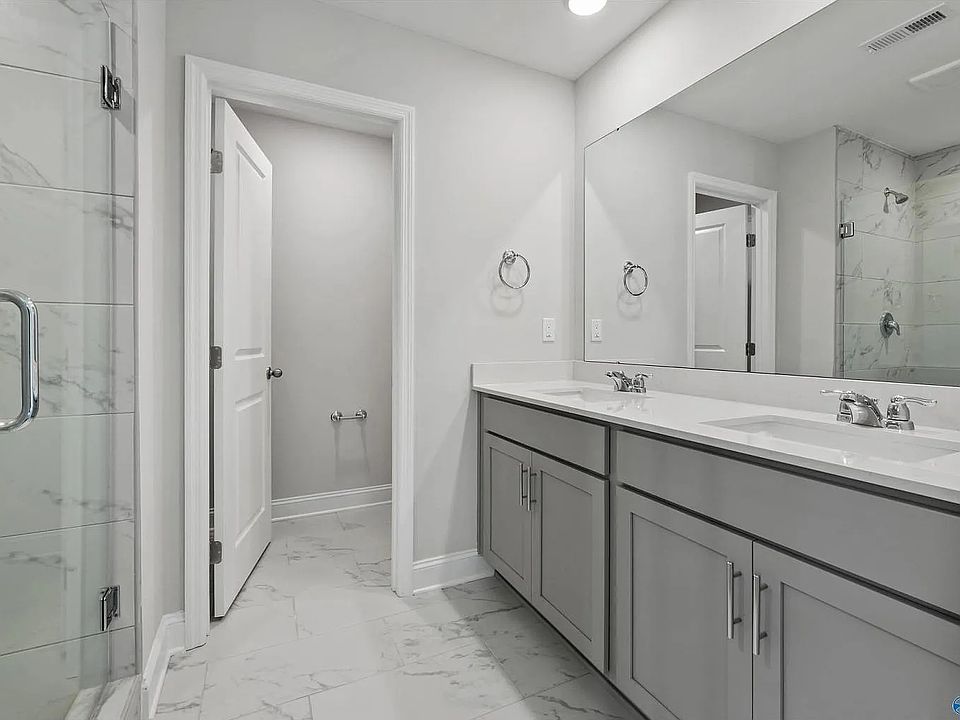 1st image of 1755 Stampede Cir SE
