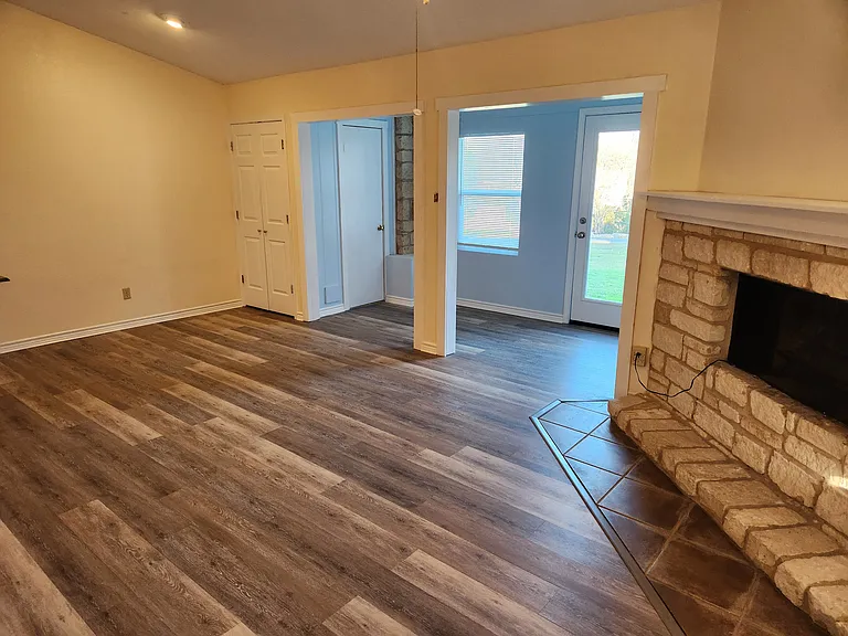 1015 Old Mill Rd #1 — Photo 9
