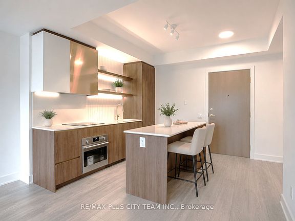 5th image of 1285 Queen St E #303