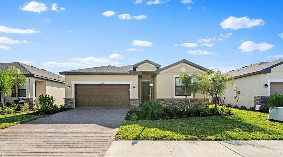 14942 Palamos Cir