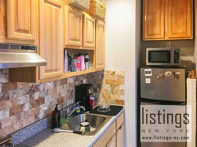 172 E 89th St #2B — Photo 5