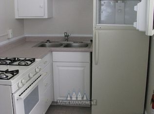 127 8th St NE APT 2, Rochester, MN 55906