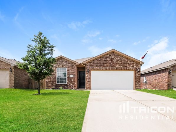 10823 Spring Brook Pass Dr