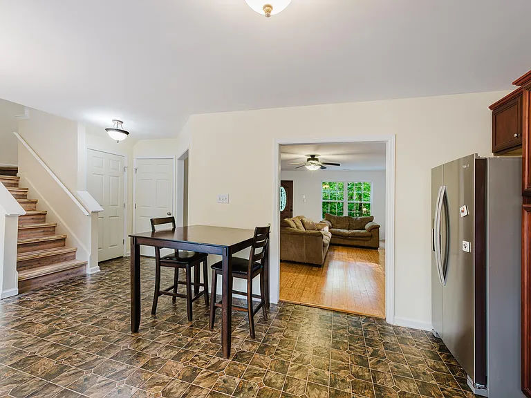 1178 Sagamore Dr — Photo 5