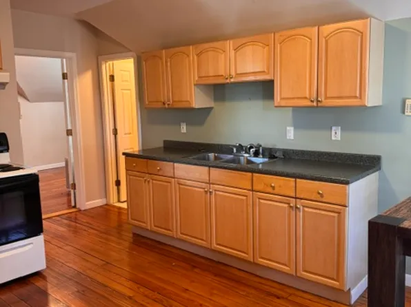 595 Armistice Blvd, Pawtucket, RI