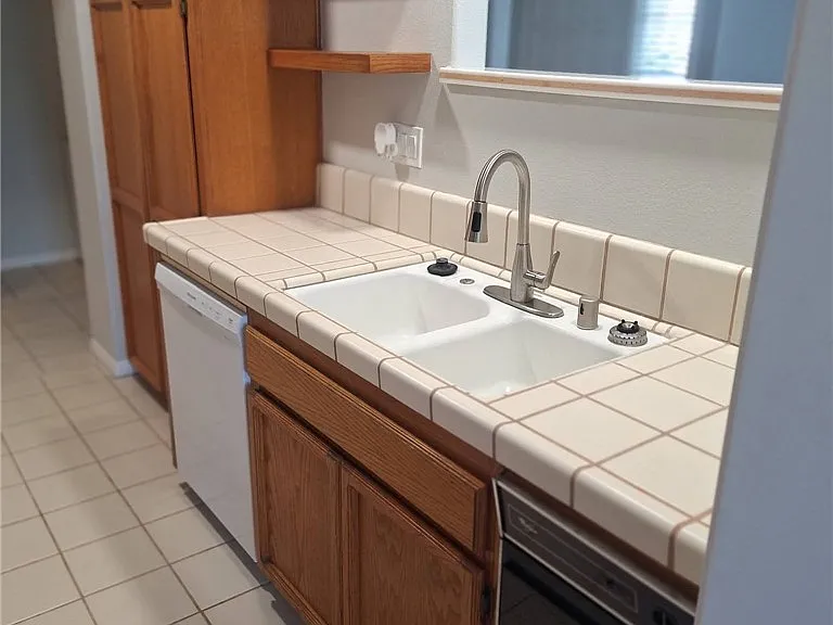 13449 Murphy Hill Dr — Photo 16