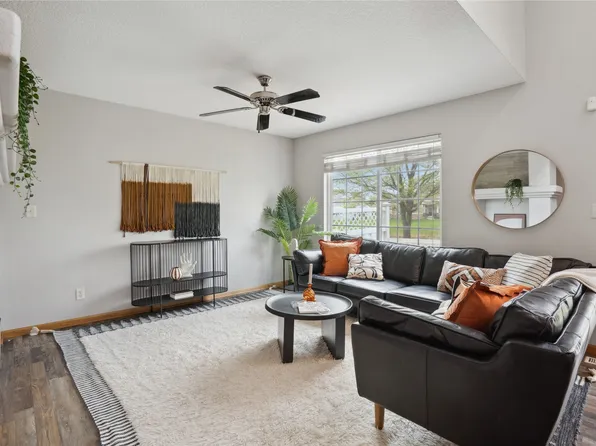 756 SE Williams Ct, Waukee, IA 50263