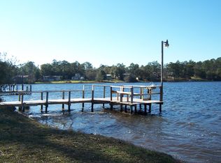 1100 Kings Lake Blvd, Defuniak Springs, FL 32433