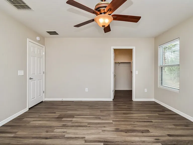 1084 W Calle Del Libro Dorado — Photo 17
