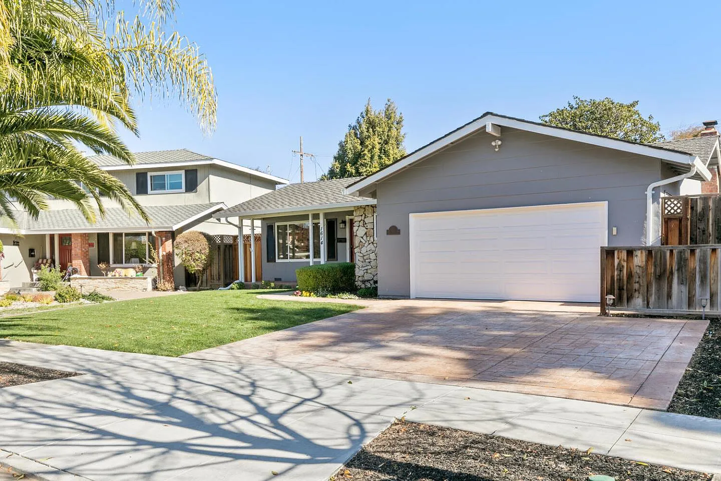1614 Hervey Ln photo 1