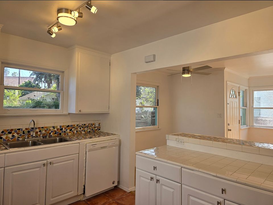 1st image of 311 Windward Ave #0
