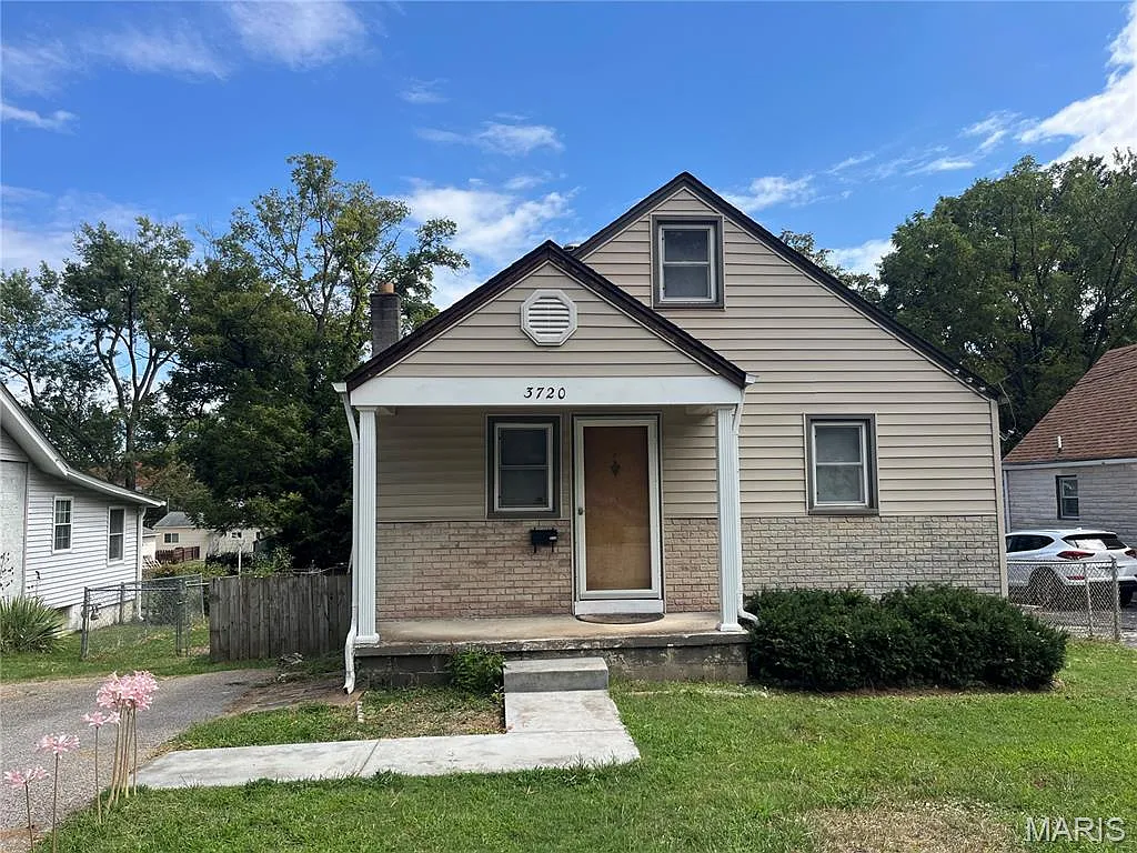 3720 High Dr photo 1
