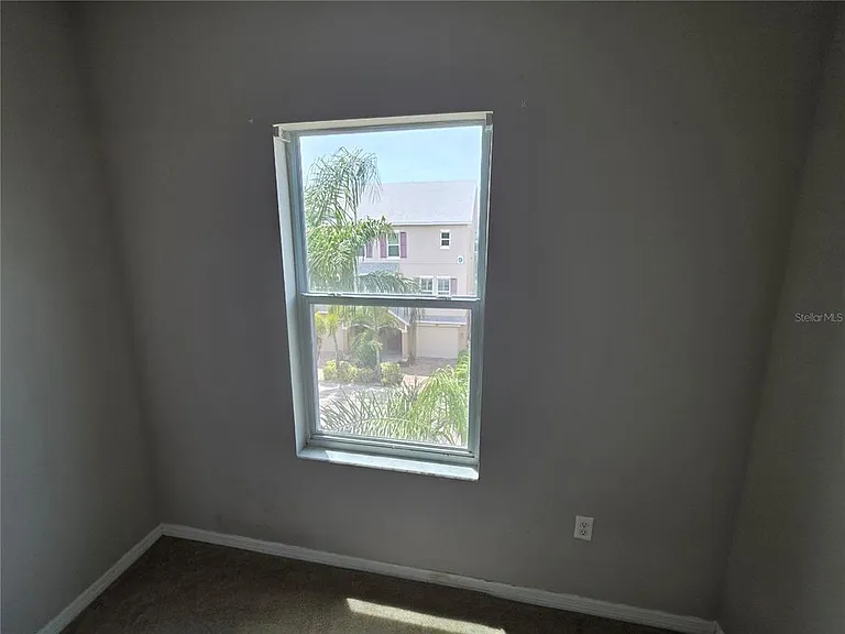 810 Callista Cay Loop — Photo 24