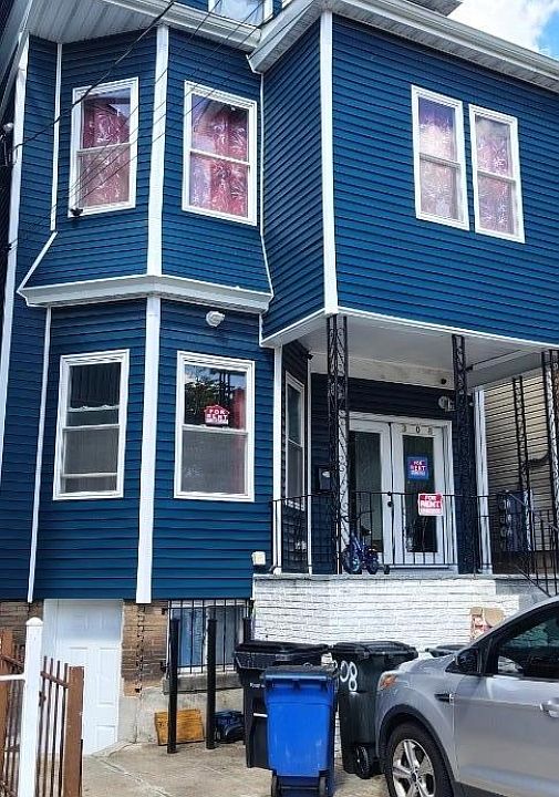 1st image of 308 Clifton Ave