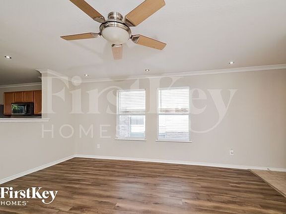 4th image of 1453 Water Lily Dr